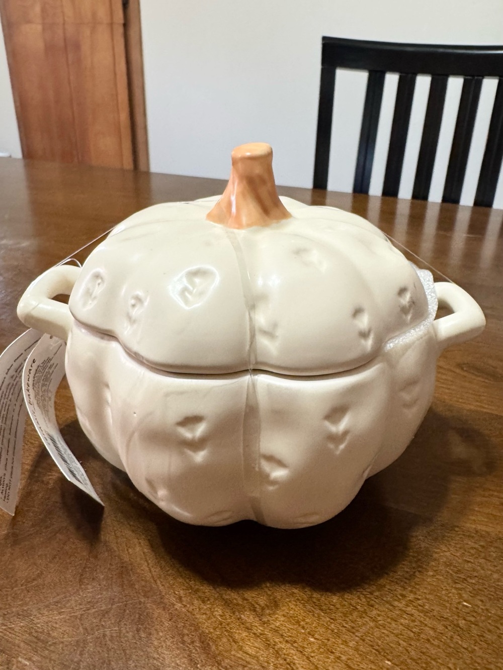 Target Ceramic Cream Pumpkin Casserole Dish with Lid